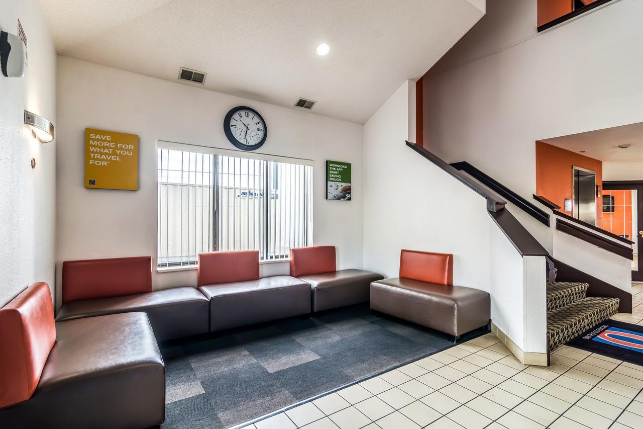 Motel 6-Harvey, Il Zewnętrze zdjęcie