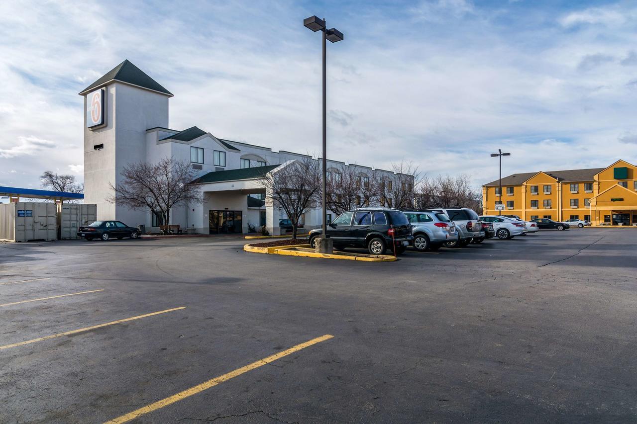 Motel 6-Harvey, Il Zewnętrze zdjęcie