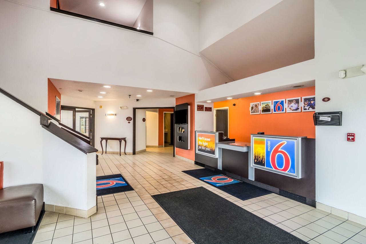 Motel 6-Harvey, Il Zewnętrze zdjęcie