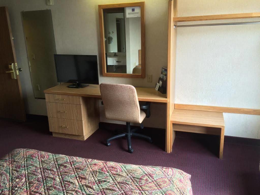 Motel 6-Harvey, Il Zewnętrze zdjęcie