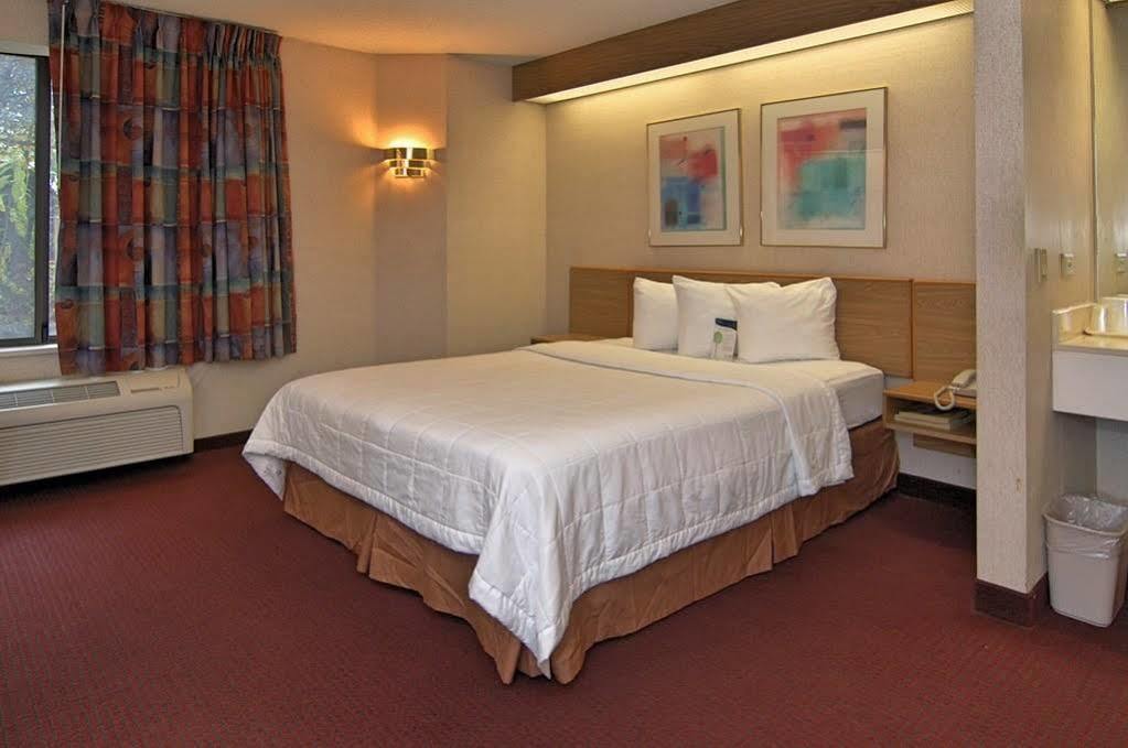 Motel 6-Harvey, Il Zewnętrze zdjęcie
